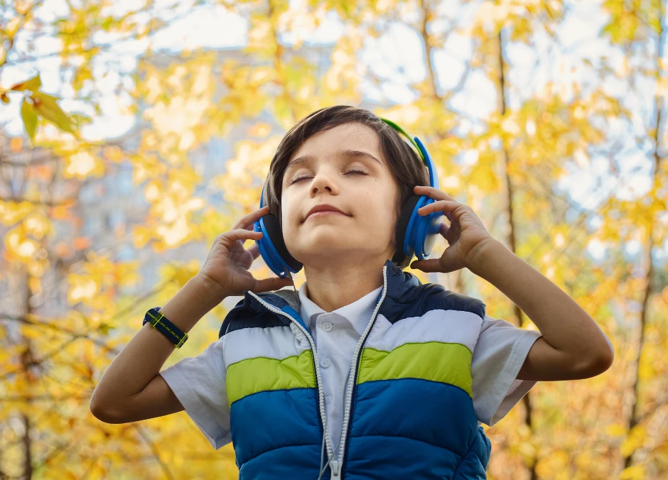 Boy with headphones - Understanding Auditory Processing Disorder