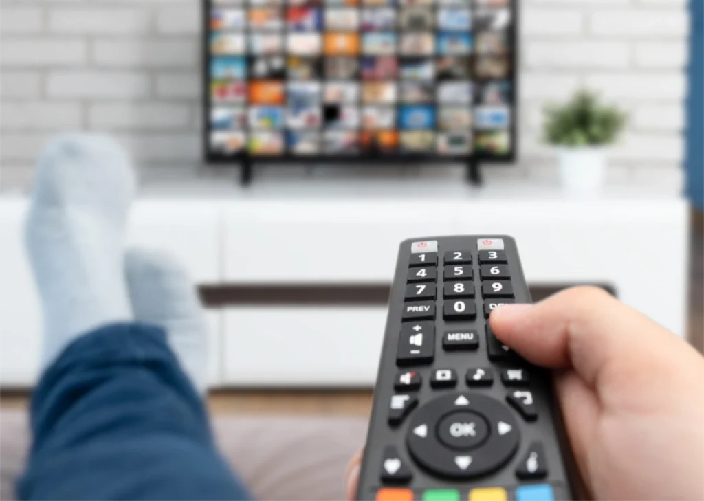 Using remote control on tv-Hearing aids accessories enhancing your hearing experience